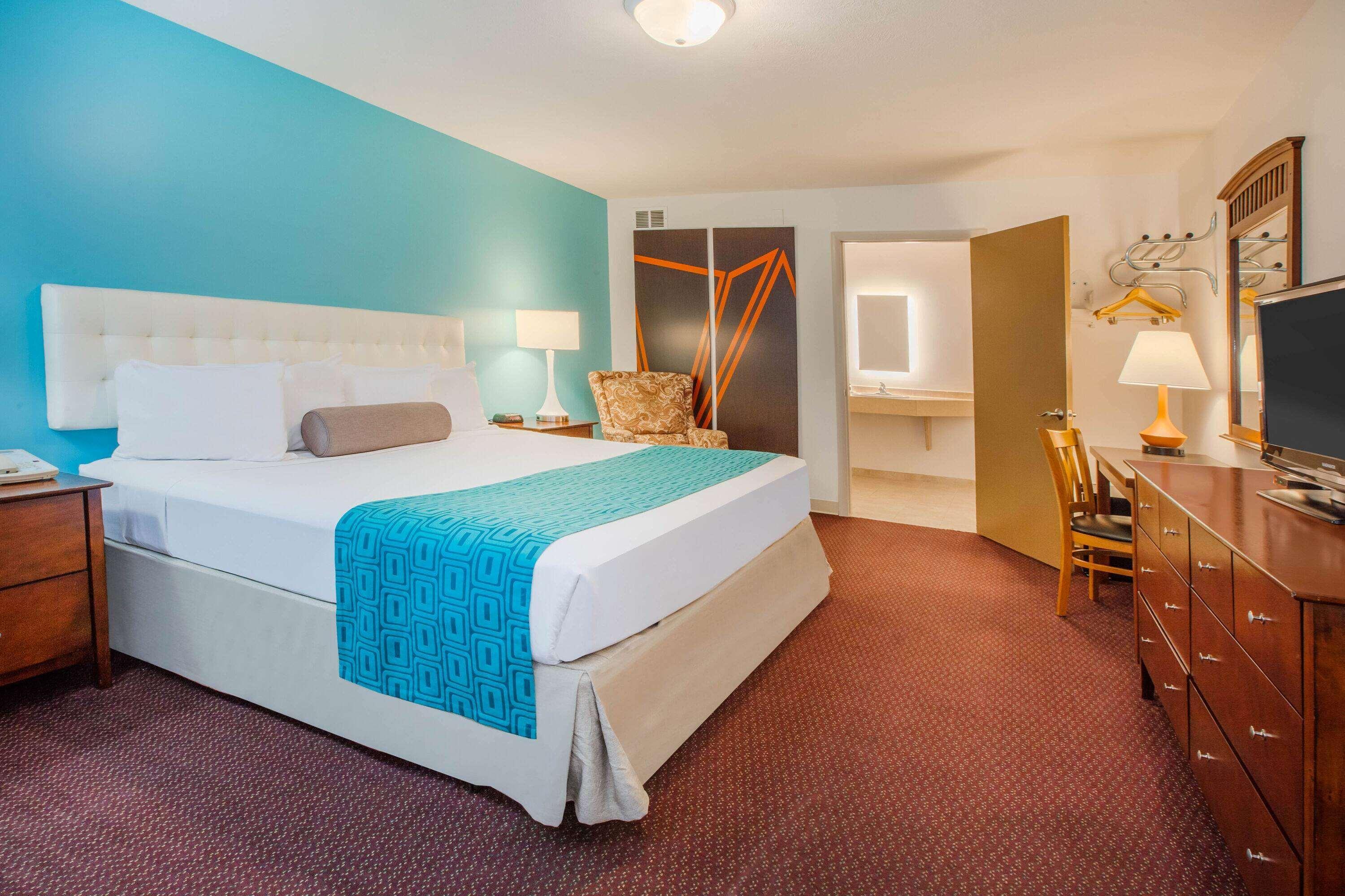Howard Johnson By Wyndham Traverse City Bagian luar foto